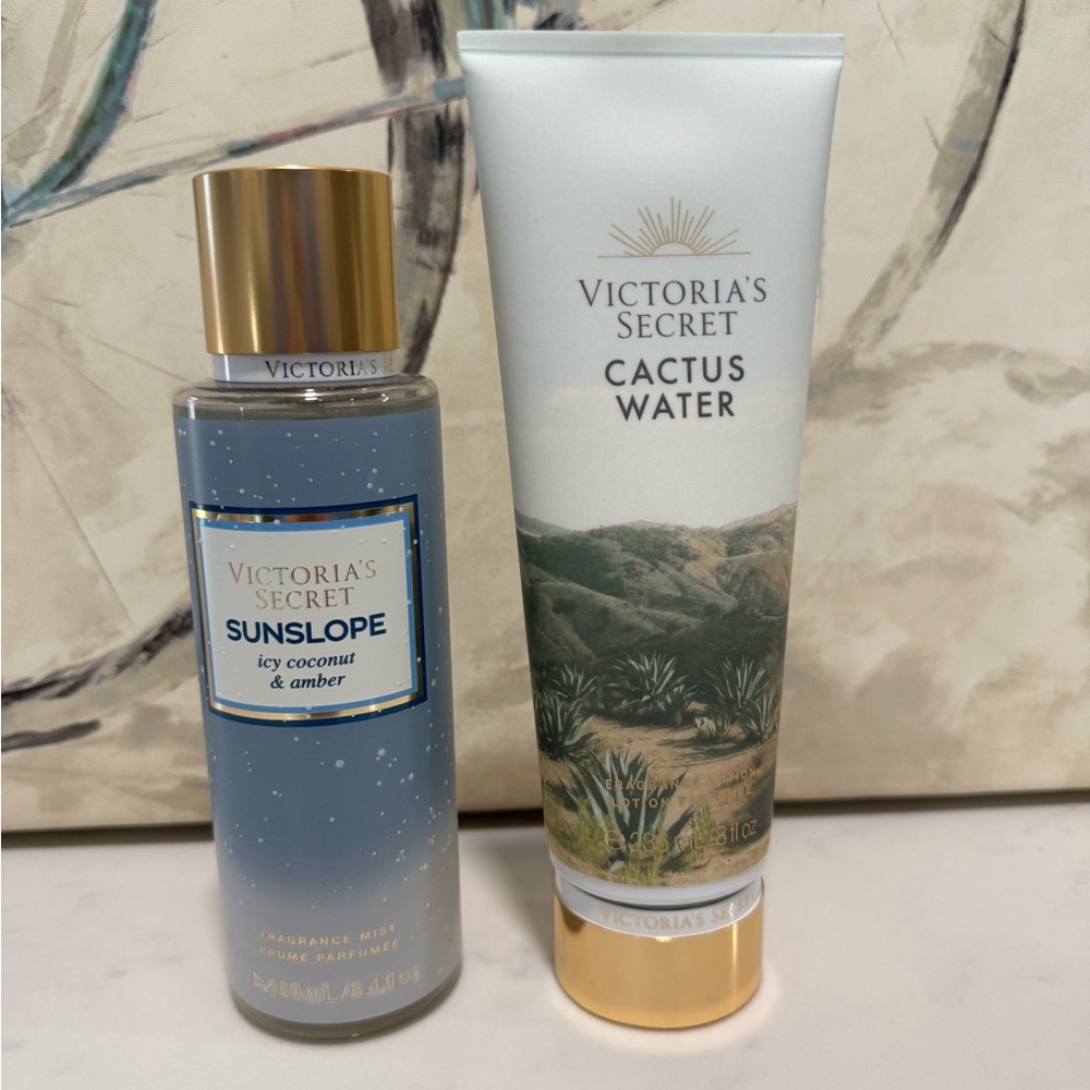 SOLD✨VICTORIA’S SECRET set 🤍 - Picture 4 of 9